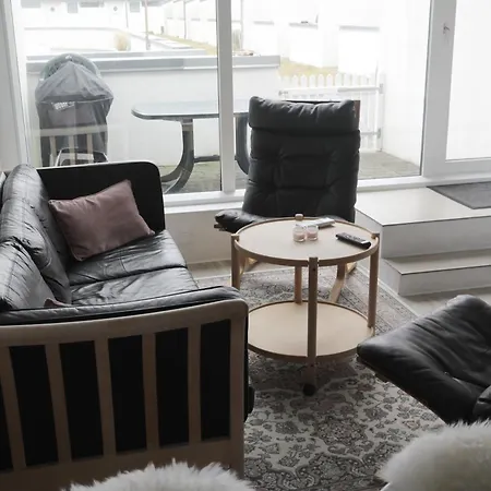 Unique, Newly Renovated On Strandvejen Close To The Sea *