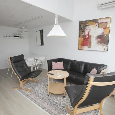 Unique, Newly Renovated On Strandvejen Close To The Sea * Brovst