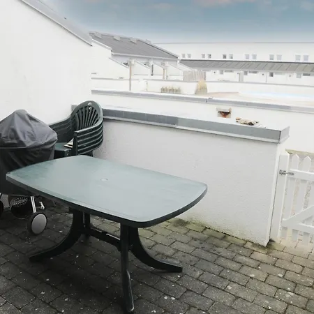 Unique, Newly Renovated On Strandvejen Close To The Sea * Brovst