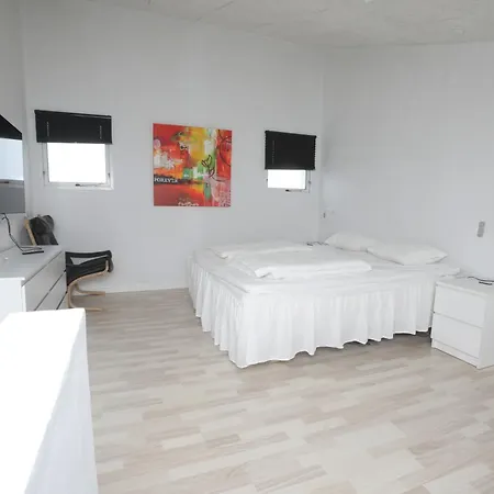 Casa vacanze Unique, Newly Renovated On Strandvejen Close To The Sea Brovst